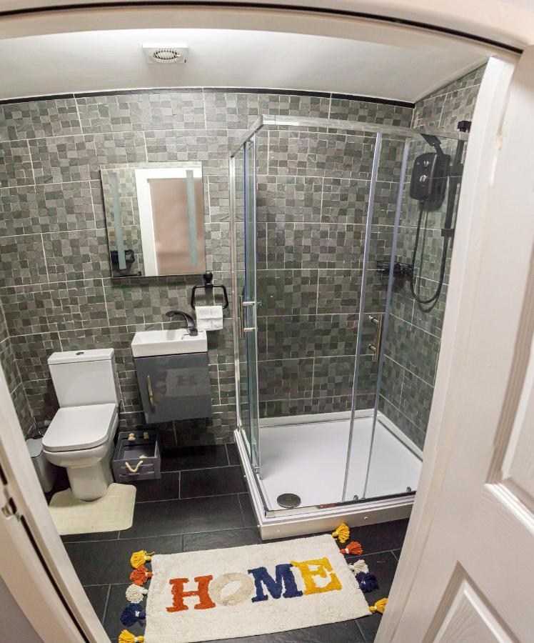 ברמינגהאם Luxury Comfort 1 Bedroom Suite מראה חיצוני תמונה